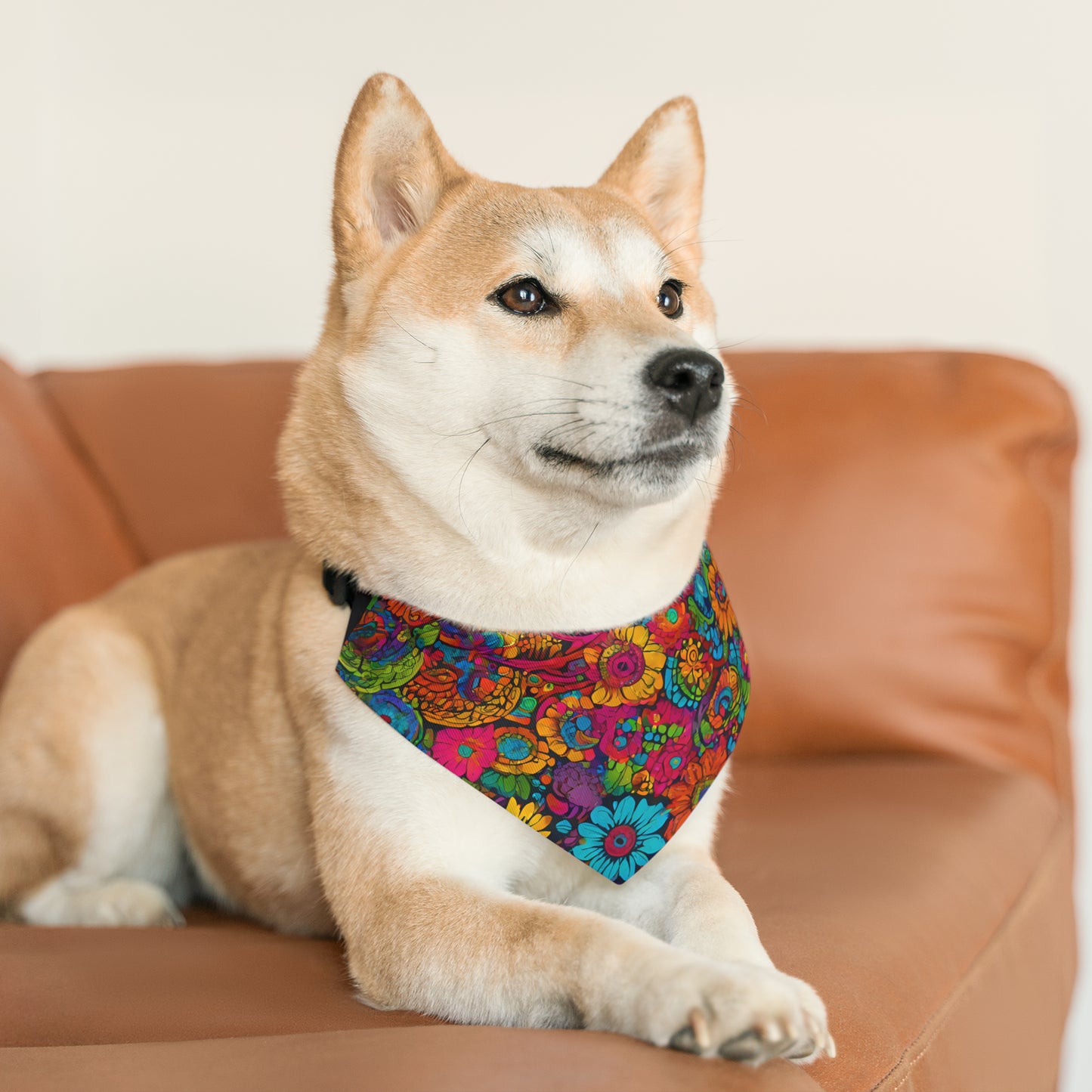 Artistic (type M) - Pet Bandana Collar