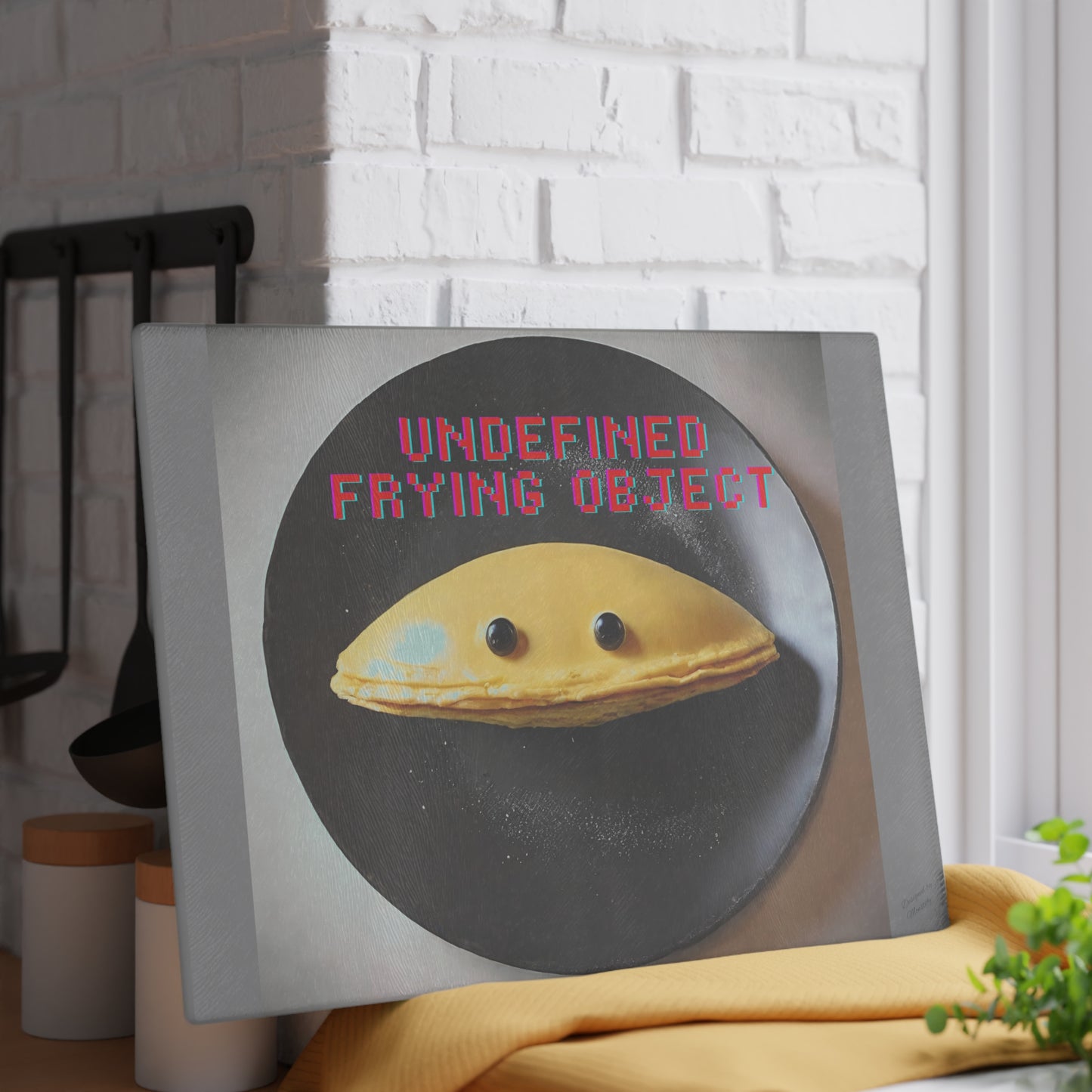 Undefined Frying Object (Type C) - Glass Cutting Board